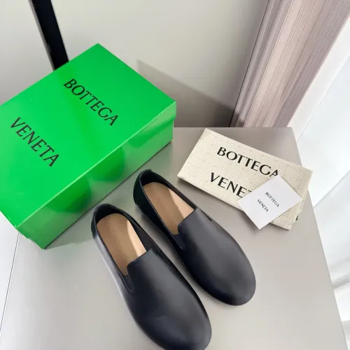 Replica Bottega Veneta BV Flat Shoes For Women #1454096 $118.00 USD for Wholesale