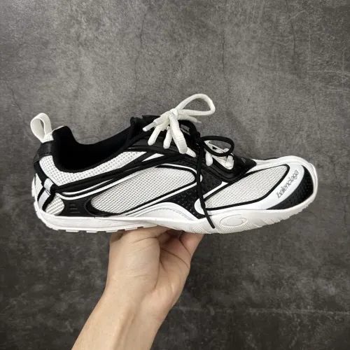 Replica Balenciaga Casual Shoes For Women #1454576 $115.00 USD for Wholesale