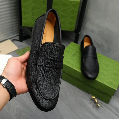 Replica Gucci Oxfords Shoes For Men #1454722 $92.00 USD for Wholesale