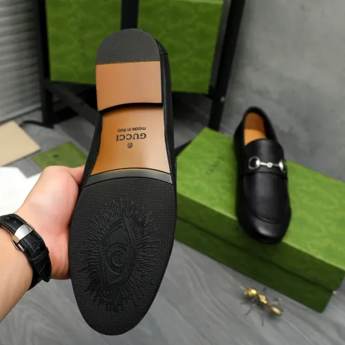 Replica Gucci Oxfords Shoes For Men #1454723 $92.00 USD for Wholesale