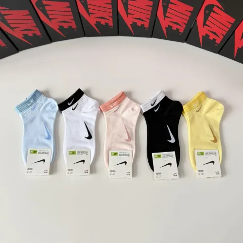 Cheap Nike Socks #1456799, $$27.00 USD On Nike Socks