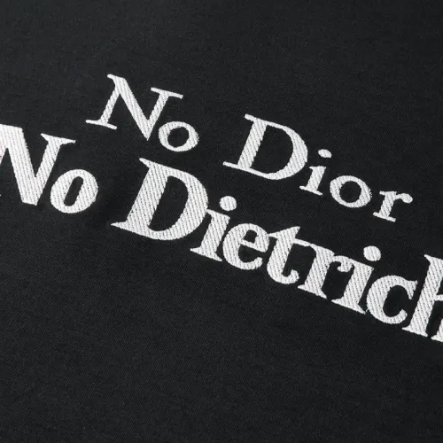 Replica Christian Dior T-Shirts Short Sleeved For Unisex #1457022 $45.00 USD for Wholesale
