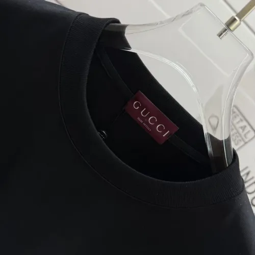 Replica Gucci T-Shirts Short Sleeved For Unisex #1457165 $34.00 USD for Wholesale