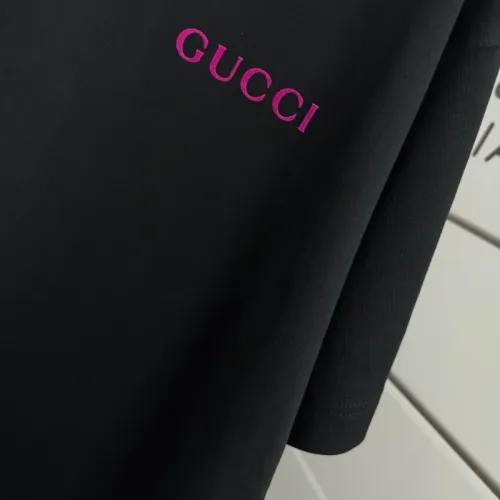 Replica Gucci T-Shirts Short Sleeved For Unisex #1457165 $34.00 USD for Wholesale