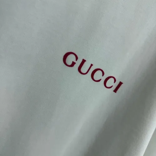 Replica Gucci T-Shirts Short Sleeved For Unisex #1457166 $34.00 USD for Wholesale