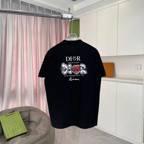 Cheap Christian Dior T-Shirts Short Sleeved For Unisex #1458390, $$42.00 USD On Christian Dior T-Shirts