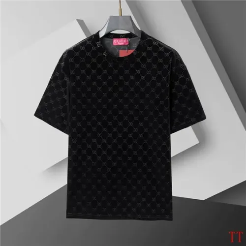 Replica Gucci Tracksuits Short Sleeved For Men #1458701 $60.00 USD for Wholesale