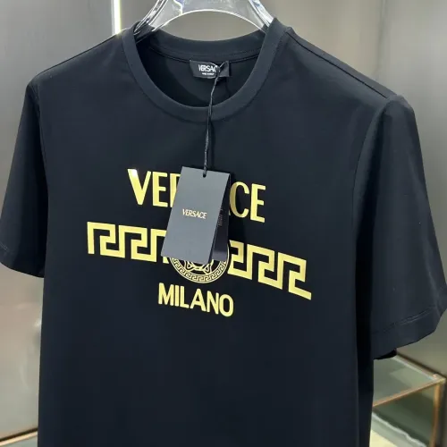 Replica Versace T-Shirts Short Sleeved For Unisex #1458974 $68.00 USD for Wholesale