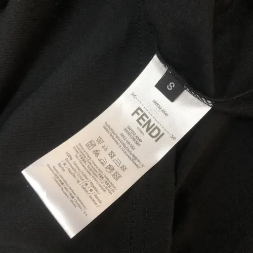 Replica Fendi T-Shirts Short Sleeved For Unisex #1459179 $32.00 USD for Wholesale