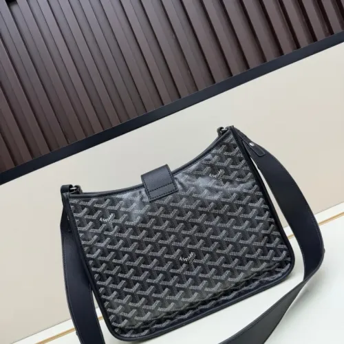 Replica Goyard AAA Quality Messenger Bags For Women #1460400 $76.00 USD for Wholesale