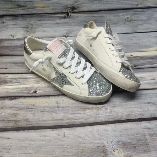 Replica Golden Goose Casual Shoes For Women #1462728 $98.00 USD for Wholesale