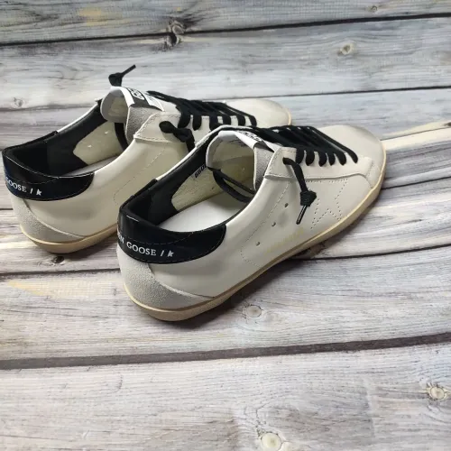 Replica Golden Goose Casual Shoes For Women #1462749 $98.00 USD for Wholesale