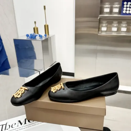Replica Burberry Flat Shoes For Women #1462851 $85.00 USD for Wholesale