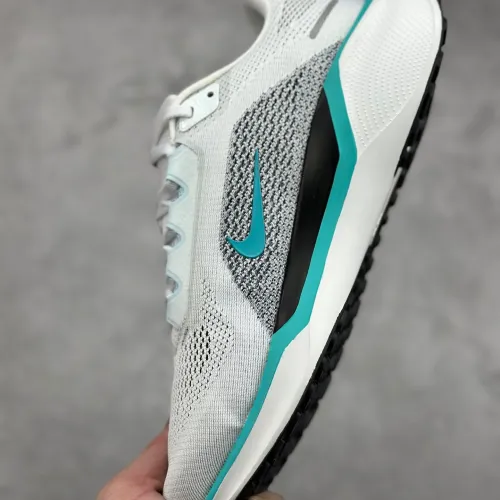 Replica Nike Zoom Running Shoes For Men #1462976 $68.00 USD for Wholesale