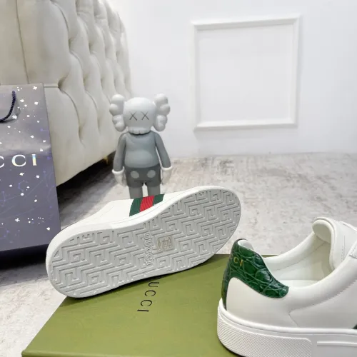 Replica Gucci Casual Shoes For Men #1463523 $76.00 USD for Wholesale