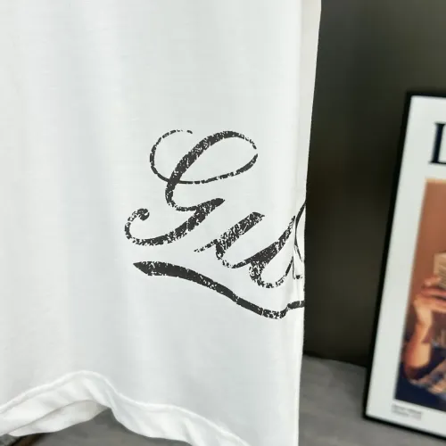 Replica Gucci T-Shirts Short Sleeved For Unisex #1464240 $68.00 USD for Wholesale