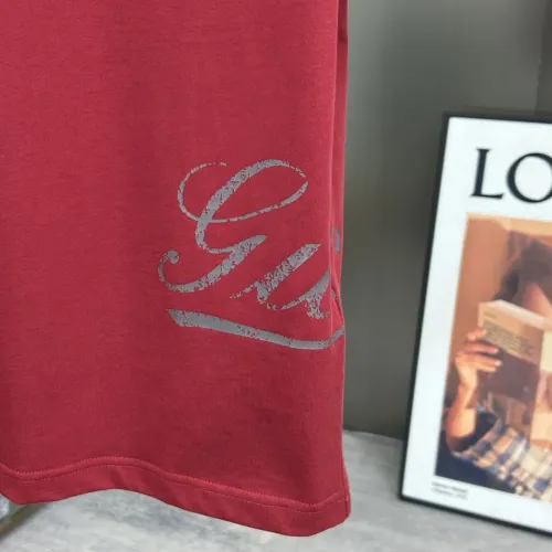 Replica Gucci T-Shirts Short Sleeved For Unisex #1464243 $68.00 USD for Wholesale