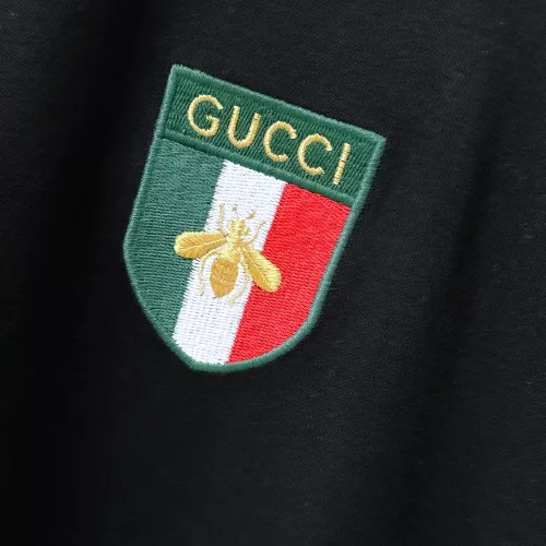 Replica Gucci T-Shirts Short Sleeved For Men #1464397 $45.00 USD for Wholesale