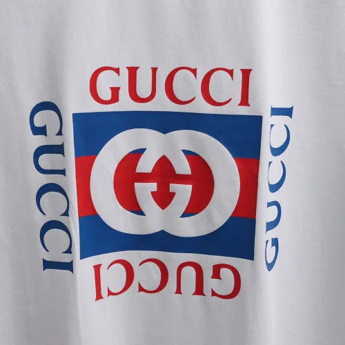 Replica Gucci T-Shirts Short Sleeved For Unisex #1464447 $39.00 USD for Wholesale
