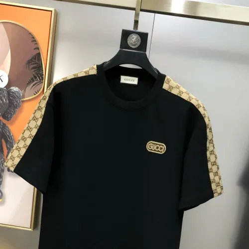 Replica Gucci Tracksuits Short Sleeved For Men #1464791 $98.00 USD for Wholesale