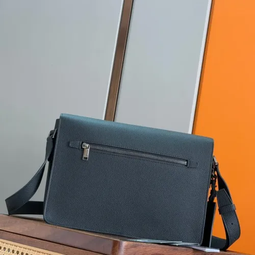 Replica Christian Dior AAA Man Messenger Bags #1466120 $175.00 USD for Wholesale