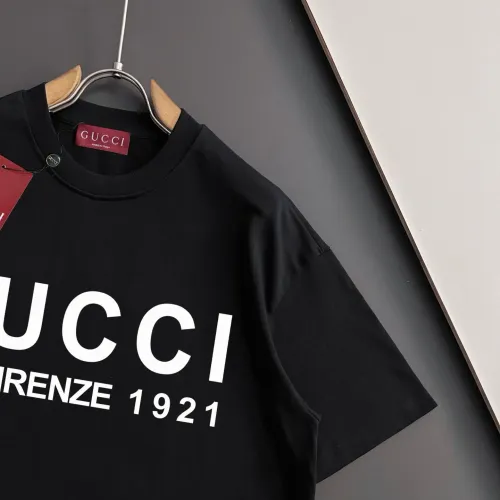 Replica Gucci T-Shirts Short Sleeved For Men #1466781 $40.00 USD for Wholesale