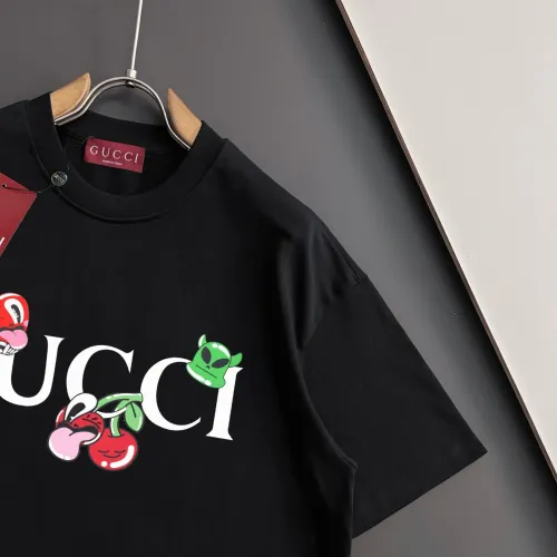 Replica Gucci T-Shirts Short Sleeved For Men #1466787 $40.00 USD for Wholesale