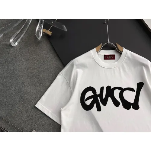 Replica Gucci T-Shirts Short Sleeved For Men #1466812 $40.00 USD for Wholesale