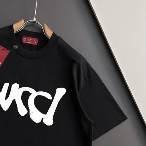 Replica Gucci T-Shirts Short Sleeved For Men #1466813 $40.00 USD for Wholesale