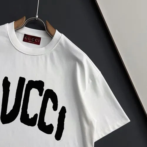 Replica Gucci T-Shirts Short Sleeved For Men #1466952 $40.00 USD for Wholesale