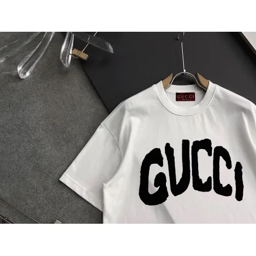 Replica Gucci T-Shirts Short Sleeved For Men #1466952 $40.00 USD for Wholesale