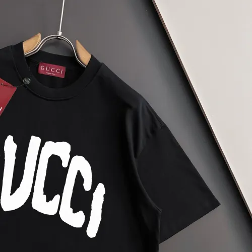 Replica Gucci T-Shirts Short Sleeved For Men #1466953 $40.00 USD for Wholesale