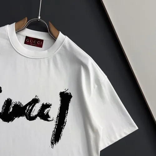 Replica Gucci T-Shirts Short Sleeved For Men #1466962 $40.00 USD for Wholesale