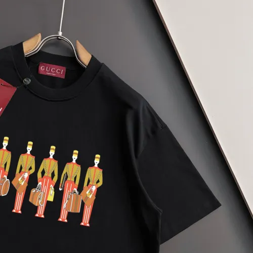 Replica Gucci T-Shirts Short Sleeved For Men #1466973 $40.00 USD for Wholesale