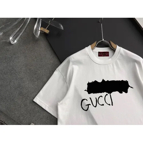 Replica Gucci T-Shirts Short Sleeved For Men #1467052 $40.00 USD for Wholesale