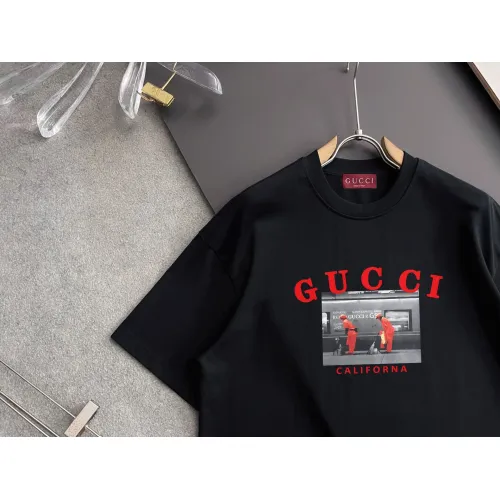 Replica Gucci T-Shirts Short Sleeved For Men #1467057 $40.00 USD for Wholesale