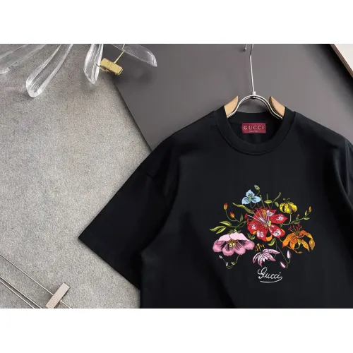 Replica Gucci T-Shirts Short Sleeved For Men #1467097 $40.00 USD for Wholesale