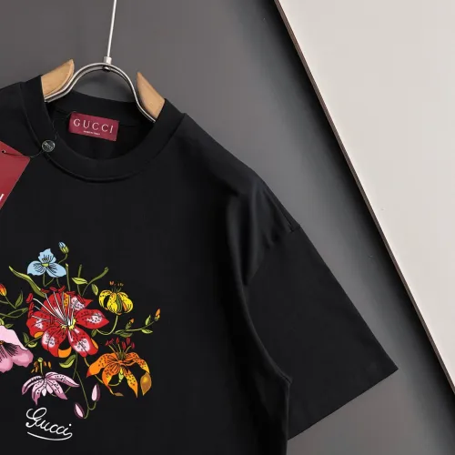 Replica Gucci T-Shirts Short Sleeved For Men #1467097 $40.00 USD for Wholesale