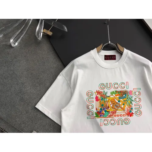 Replica Gucci T-Shirts Short Sleeved For Men #1467151 $40.00 USD for Wholesale