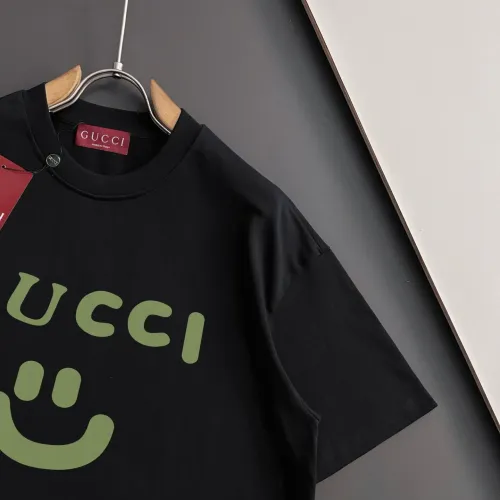 Replica Gucci T-Shirts Short Sleeved For Men #1467156 $40.00 USD for Wholesale