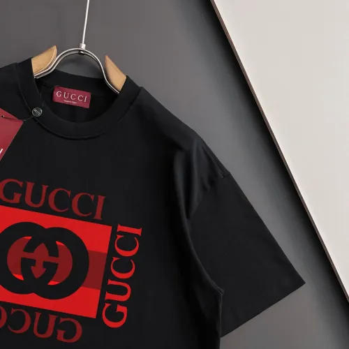 Replica Gucci T-Shirts Short Sleeved For Men #1467192 $40.00 USD for Wholesale