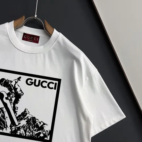 Replica Gucci T-Shirts Short Sleeved For Men #1467217 $40.00 USD for Wholesale