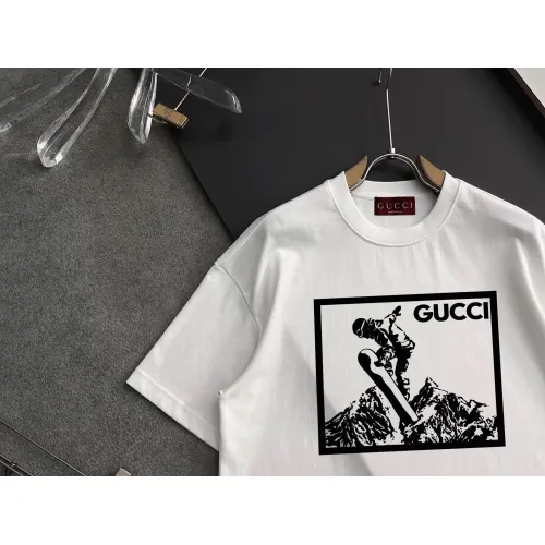 Replica Gucci T-Shirts Short Sleeved For Men #1467217 $40.00 USD for Wholesale