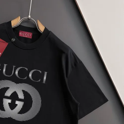 Replica Gucci T-Shirts Short Sleeved For Men #1467222 $40.00 USD for Wholesale