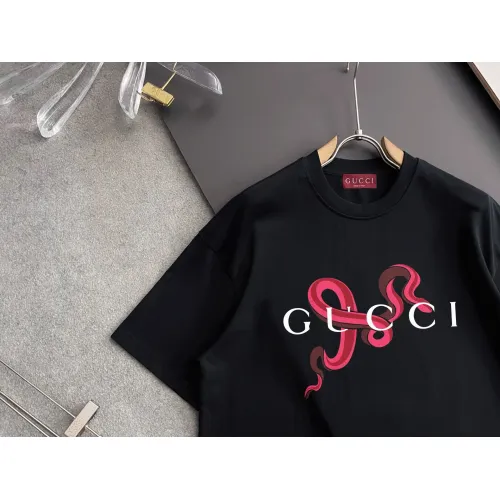 Replica Gucci T-Shirts Short Sleeved For Men #1467264 $40.00 USD for Wholesale