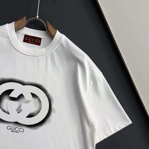 Replica Gucci T-Shirts Short Sleeved For Men #1467315 $40.00 USD for Wholesale