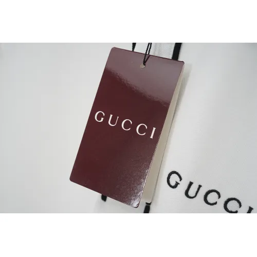 Replica Gucci T-Shirts Short Sleeved For Men #1467487 $42.00 USD for Wholesale