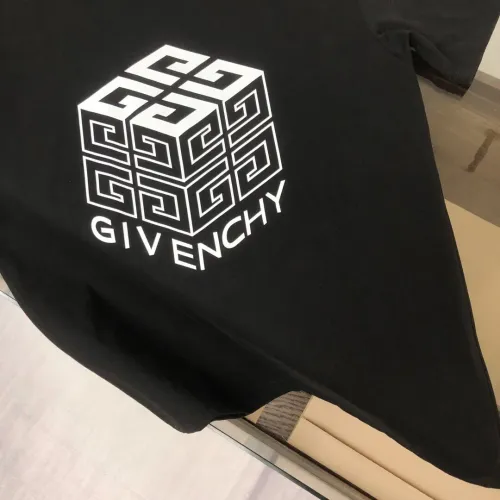 Replica Givenchy T-Shirts Short Sleeved For Men #1467566 $45.00 USD for Wholesale