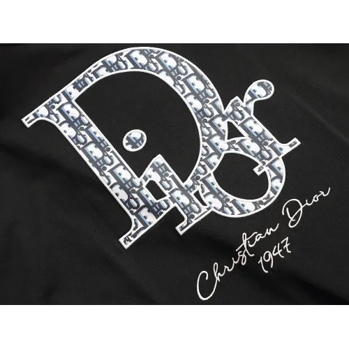 Replica Christian Dior T-Shirts Short Sleeved For Unisex #1467686 $45.00 USD for Wholesale