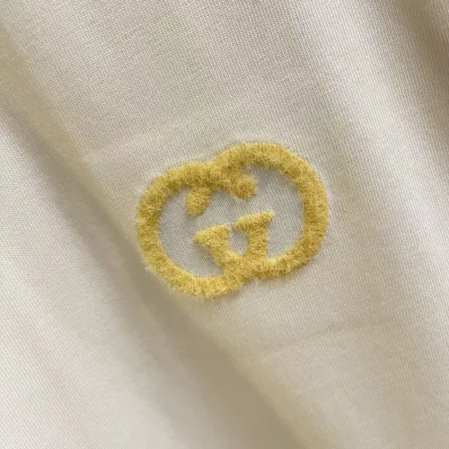 Replica Gucci T-Shirts Short Sleeved For Unisex #1467692 $45.00 USD for Wholesale